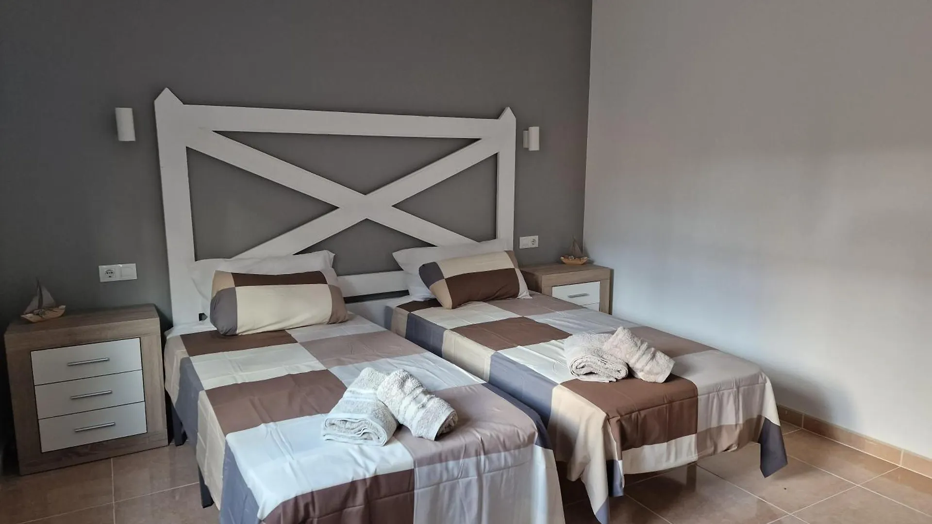 Casa Mari Y Jose Con Grandes Piscinas Y Wifi Gratis Apartment Corralejo Spain